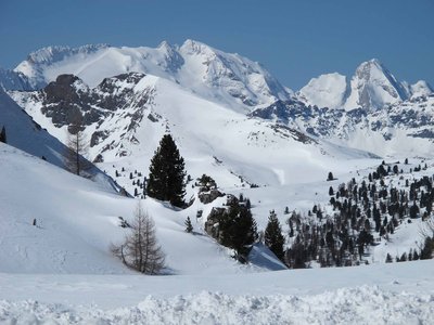 ドロミテ最高峰のマルモラダ、ドロミテで唯一氷河のある山です。