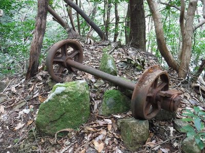 トロッコの車軸
