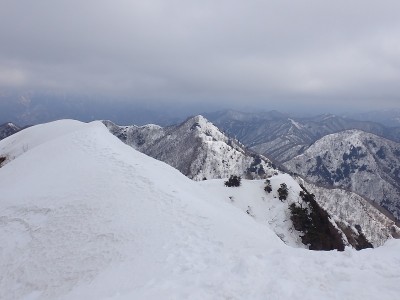 小蕎麦粒への稜線