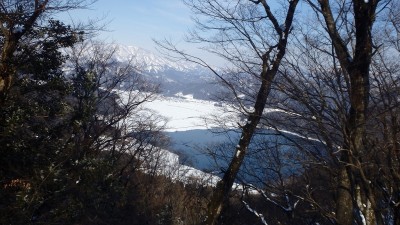 P2262865.jpg (705.4 KiB) 閲覧された回数 9577 回 大平良山付近から余呉湖