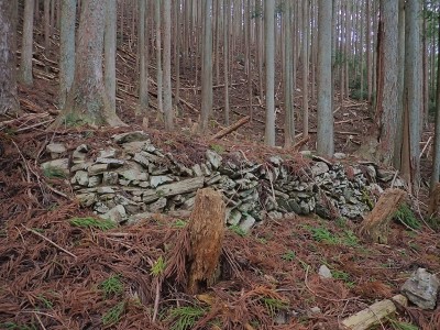 木地屋敷の石積