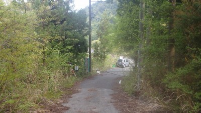 P5080001.jpg (168.44 KiB) 閲覧された回数 3069 回 八風谷林道入り口