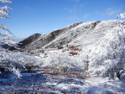 12/16明神平あしび山荘