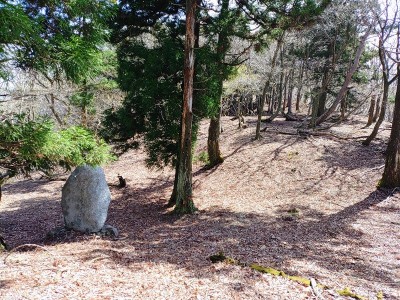 播隆上人屋敷跡周辺の平地