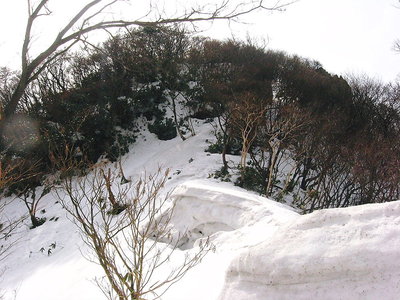 岳峠.JPG (227.68 KiB) 閲覧された回数 6586 回 ● 岳峠の残りセッピ