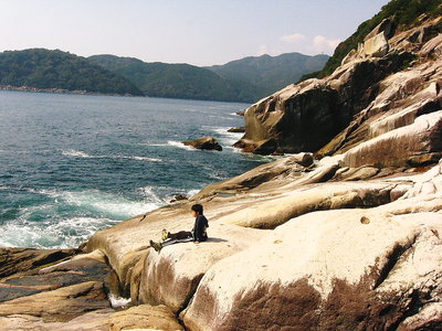 この岩場の名前忘れたワン